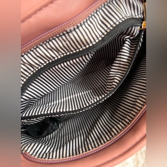 Pink Mauve Crossbody Bag Purse - Picture 5 of 10